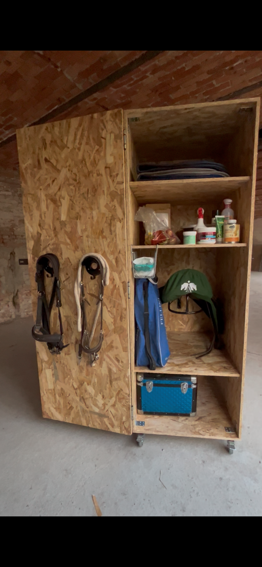 La Compacte - Armoire de sellerie pour les cavaliers(ères)