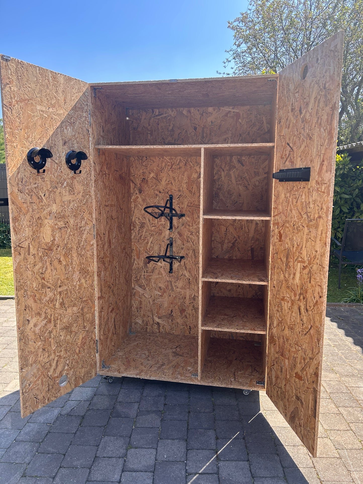 L'Intégrale - Armoire de sellerie/ d'équitation