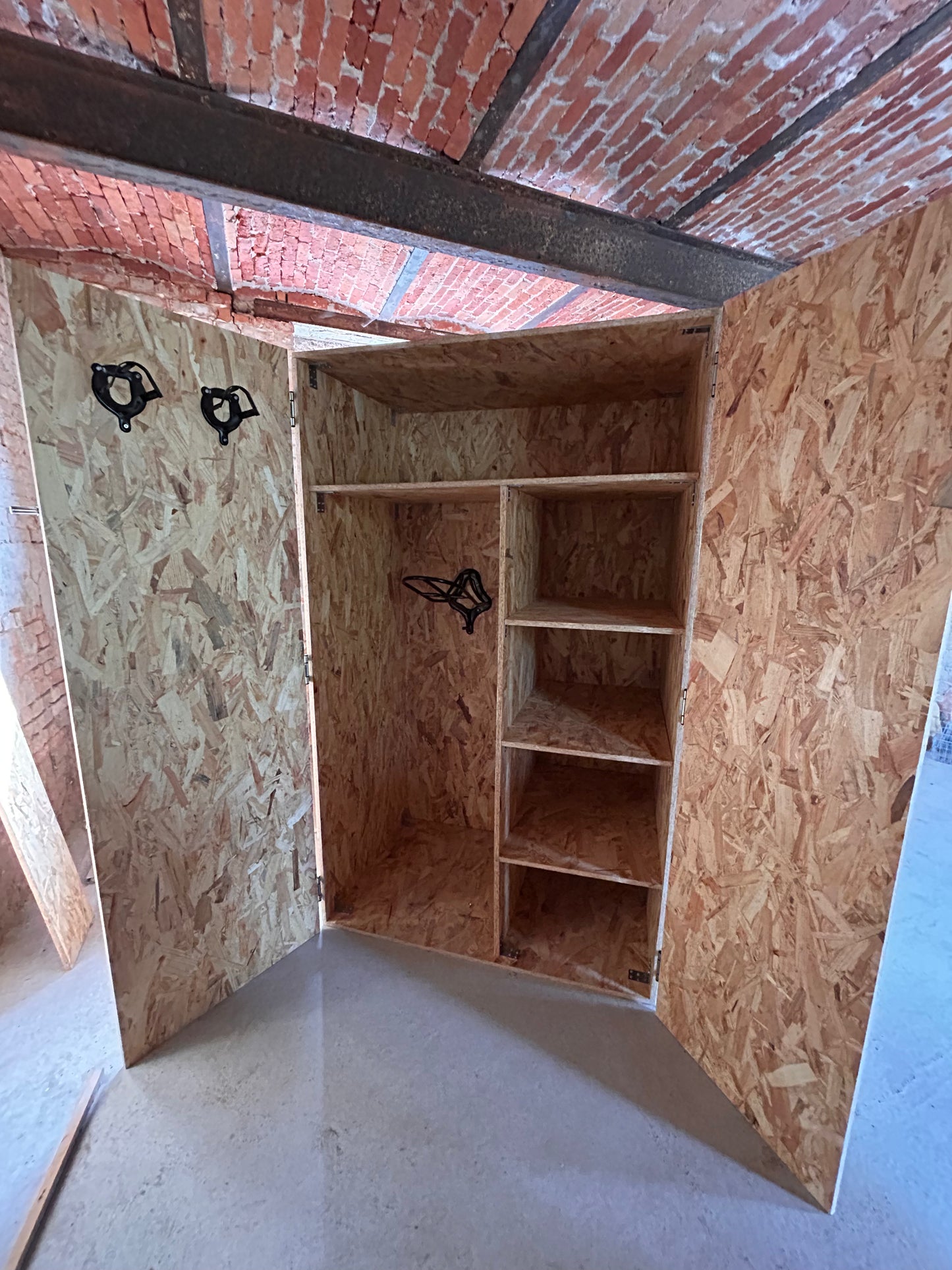 L'Intégrale - Armoire de sellerie/ d'équitation